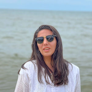 Meet your Posher, Ana